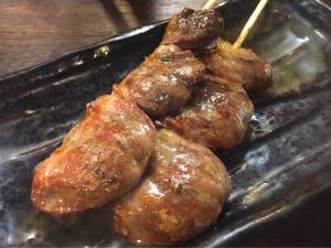 鳥いってつ　焼鳥　串