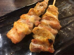 鳥いってつ　焼鳥　串