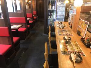 鳥いってつ　店舗